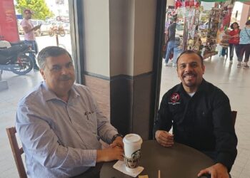 Senador Ricardo Velázquez se reúne con Guillermo Guzmán y refrendan unidad por la consolidación de la 4T