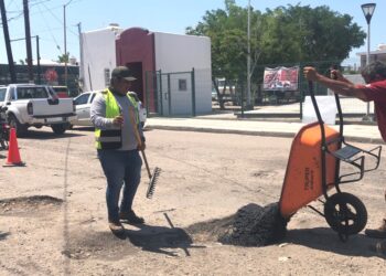 Avanza en La Paz el Programa Emergente de Bacheo por parte de Servicios Públicos