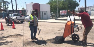 Avanza en La Paz el Programa Emergente de Bacheo por parte de Servicios Públicos