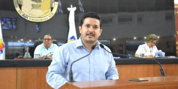 “Adultos Mayores merecen todo el reconocimiento, protección y solidaridad de la familia, sociedad y órganos de gobierno”: Diputado Eduardo “Yayo” Van Wormer