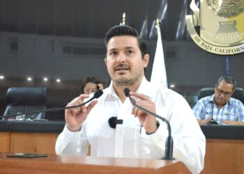 Trabajemos juntos, para fomentar un turismo con prácticas sostenibles, somos guardianes de un tesoro natural: Eduardo Van Wormer