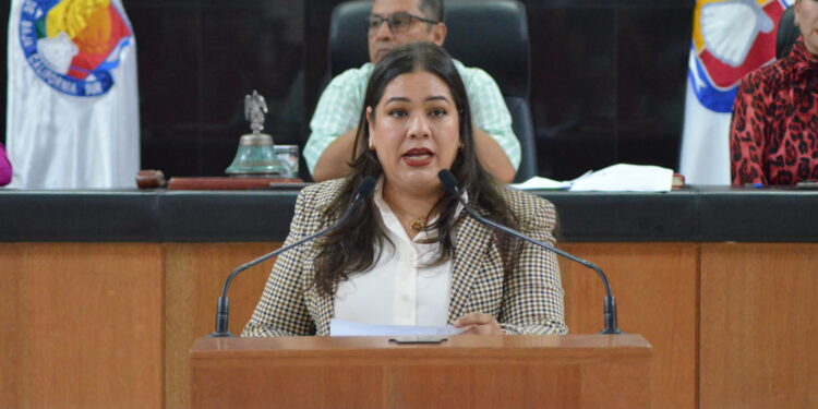 La Comisión de Igualdad de Género exhorta a los tres poderes de Gobierno a fortalecer capacitación sobre igualdad sustantiva, sororidad e igualdad de género