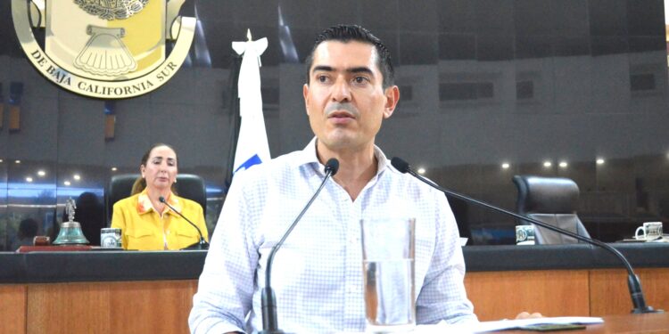 Propone Diputado Rigo Mares subsidios fiscales del 100% a personas físicas y morales empleadoras de estudiantes y madres solteras