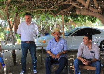 Diputados de la Fracción del PAN realizan recorrido por la zona rural para escuchar a los ciudadanos