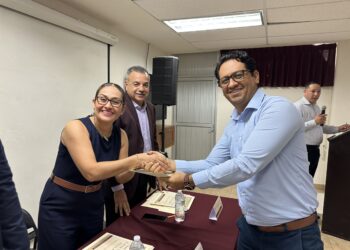 ENTREGA NORMAL SUPERIOR 26 TÍTULOS DE MAESTRÍA EN CIENCIAS DE LA EDUCACIÓN