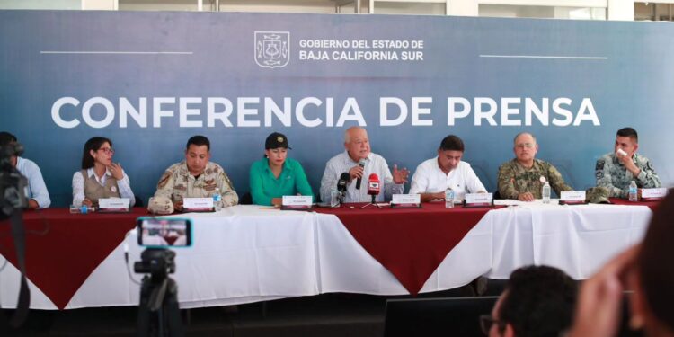 CONVOCA GOBERNADOR VCC A LIMPIEZA LUEGO DE LLUVIAS&nbsp;