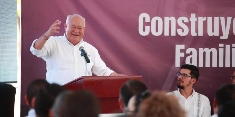 INAUGURAN GOBERNADOR VCC Y PRESIDENTA DE DIF, TERCER DIPLOMADO DE DEMOCRACIA FAMILIAR Y COMUNITARIA EN LOS CABOS