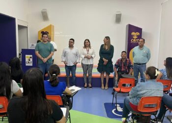PERSONAL DE CRIT BCS RECIBE CAPACITACIÓN DE LENGUA DE SEÑAS MEXICANAS