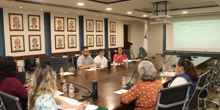 INSTALAN UNIDADES DE APOYO PARA ATENDER SITUACIONES DE VIOLENCIA EN BACHILLERATOS