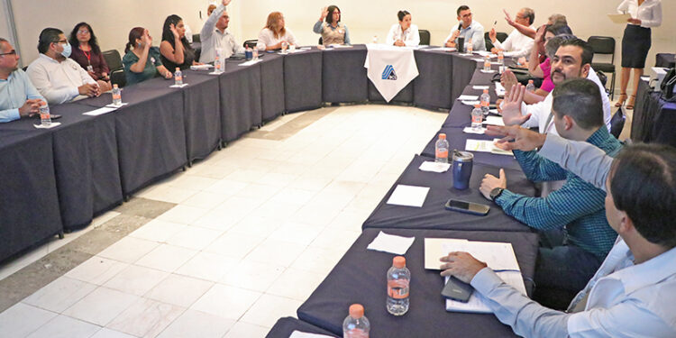 ESTADO Y FEDERACIÓN TRABAJAN DE MANERA COORDINADA PARA TRANSFORMAR LOS SERVICIOS DE SALUD EN BCS: ZFA