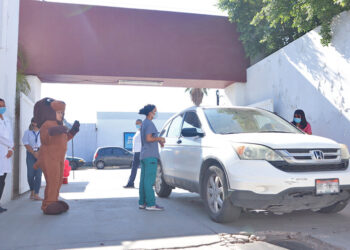 SALUD ESTATAL OPERA EN LA PAZ, CIRCUITO VEHICULAR PARA APLICACIÓN DE VACUNA ANTIRRÁBICA CANINA Y FELINA&nbsp;
