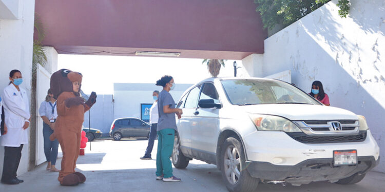 SALUD ESTATAL OPERA EN LA PAZ, CIRCUITO VEHICULAR PARA APLICACIÓN DE VACUNA ANTIRRÁBICA CANINA Y FELINA&nbsp;