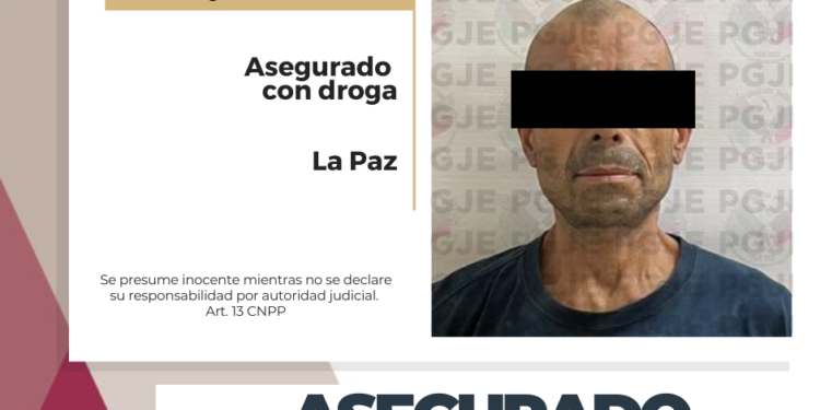 REPELE AGRESIÓN Y ASEGURA PGJE A UN HOMBRE CON DROGA Y UN ARMA DE FUEGO