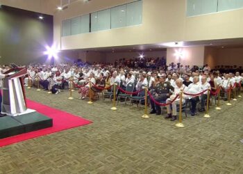 Asiste Gobernador VCC a Quinto Informedel presidente Andrés Manuel López Obrador