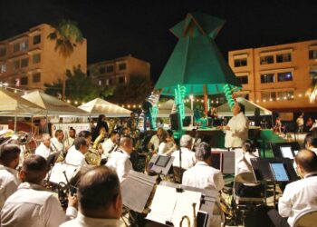 REALIZARON “NOCHE POÉTICA, DESDE LA ANTIGUA CALIFORNIA”, EN COLONIA PEDREGAL DEL CORTÉS