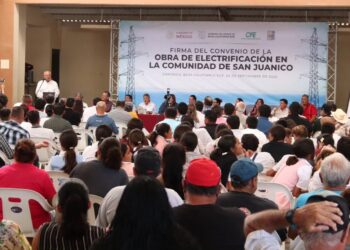 UN HECHO, FAMILIAS DE SAN JUANICO CONTARÁNCON ENERGÍA ELÉCTRICA
