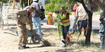Limpia Servicios Públicos 1.3 kilómetros del bulevar Margarita Maza de Juárez