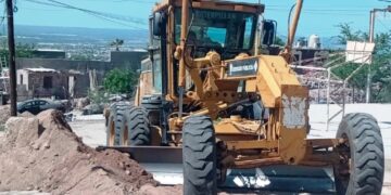 Realiza Servicios Públicos limpieza de 1.8 kilómetros en el bulevar Padre Kino