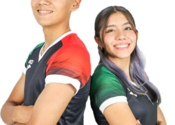 LISTO DUETO DE NATACION ARTISTICA PARA EL CCCAN