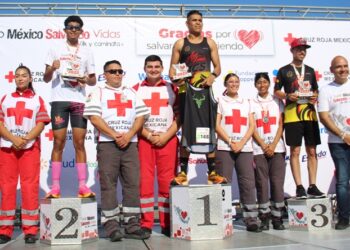 Se realiza con éxito carrera “Todo México Salvando Vidas” en La Paz