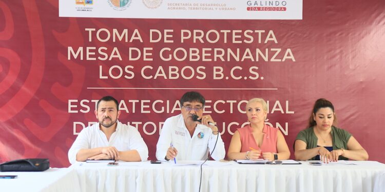 El alcalde de Los Cabos Oscar Leggs Castro tuvo a bien encabezar la instalación de la Mesa de Gobernanza para la Estrategia Sectorial de Autoproducción de Vivienda