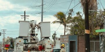 El 97% de los usuarios del servicio de energía eléctrica afectados en el municipio de Los Cabos ya cuentan con luz.