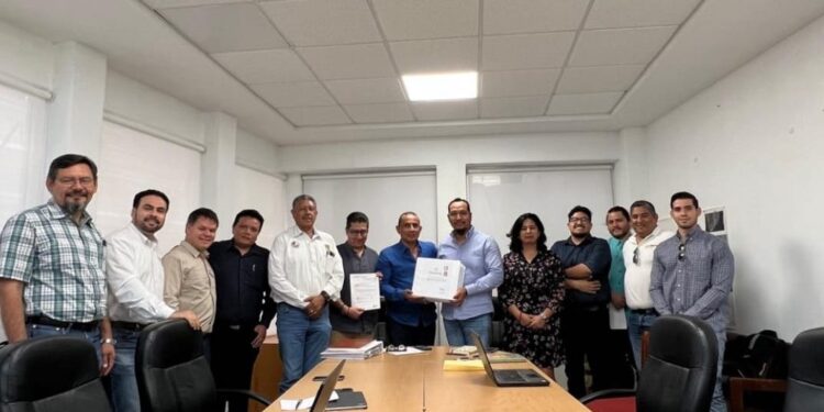 El pasado 19 de octubre se realizó la presentación y entrega formal ante las autoridades federales de los resultados del “Estudio de planeación estratégica en materia de movilidad urbana sustentable para el retorno en la glorieta de Fonatur”.