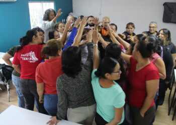 Imparten el curso “Mujeres al Volante”.En los cabos BCS