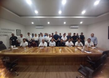 Con la meta de evitar la prestación del servicio de transporte en sus distintas modalidades de irregulares, los gobiernos estatal y municipal se organizan de manera conjunta, para aminorar la competencia desleal que existe