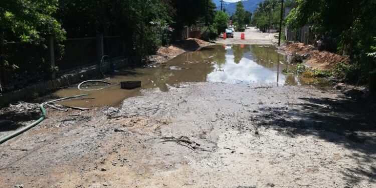 Tras las lluvias ocasionadas por el fenómeno Lidia, el paso a la delegación de Miraflores, así como a las diversas subdelegaciones, tuvo leves afectaciones