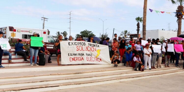 Exigen condiciones dignas para las y los estudiantes