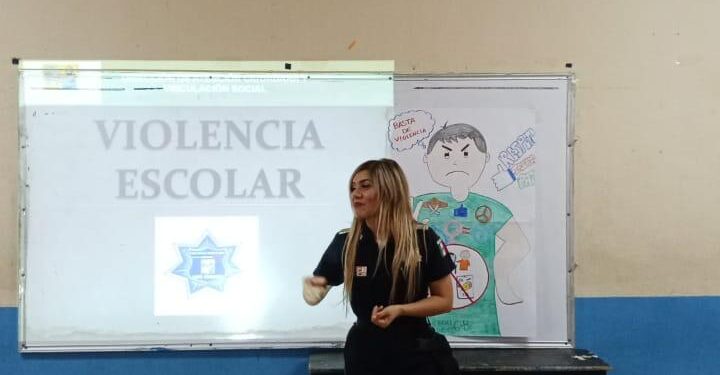 Prevención de la violencia escolar, Descubriendo mis emociones, e Identificación de niñas, niños o adolescentes en riesgo suicida o pensamientos suicidas”.