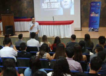 Apoyemos el liderazgo juvenil, por el desarrollo de BCS: Diputado Rigo Mares