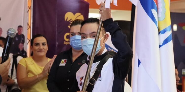 EMOTIVO ABANDERAMIENTO DE LA DELEGACIÓN SUDCALIFORNIANA QUE PARTICIPARÁ EN LOS PARANACIONALES CUANDO 2023&nbsp;&nbsp;