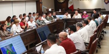 A TOMAR PREVISIONES CONVOCA GOBERNADOR VCC ANTE POTENCIAL EFECTO DE HURACÁN NORMA
