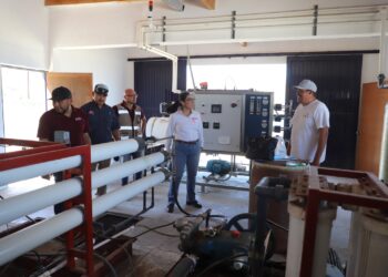 REINSTALAN COMITÉ COMUNITARIO DEL AGUA EN ISLA MAGDALENA