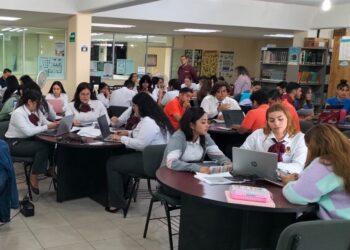 REALIZA SEP TALLER PARA ESTUDIANTESDE LA ESCUELA NORMAL SUPERIOR