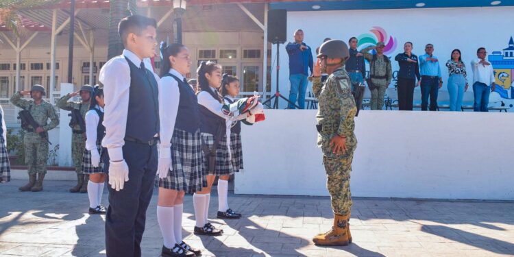 CONMEMORAN EN MULEGÉ EL 49 ANIVERSARIO DE LA CONVERSIÓN DE BAJA CALIFORNIA SUR DE TERRITORIO A ESTADO