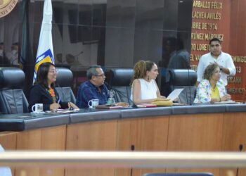 Recibe Congreso iniciativas ciudadanas que modifican la Ley de los Trabajadores al Servicio del Estado y Municipios