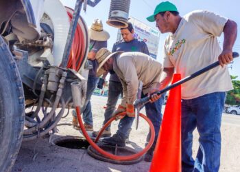 Muestra OOMSAPAS La Paz significativos avances en el programa de atención de reportes de drenaje