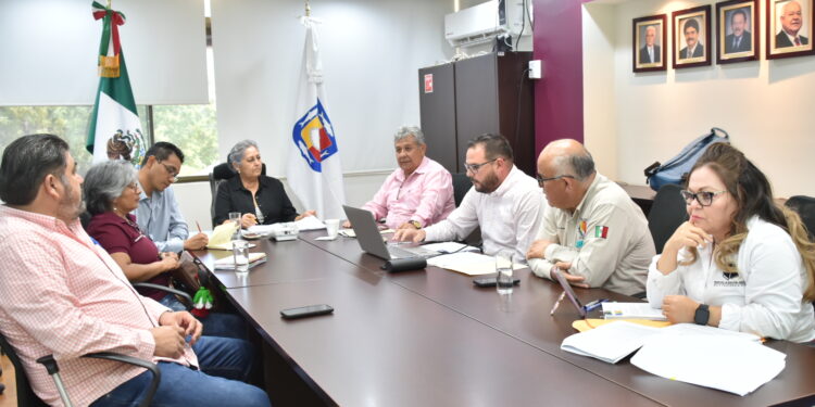 Socializa Comisión de Puntos Constitucionales con la SEP la armonización de las Leyes Estatales de Educación Superior y de Educación para el Estado de BCS