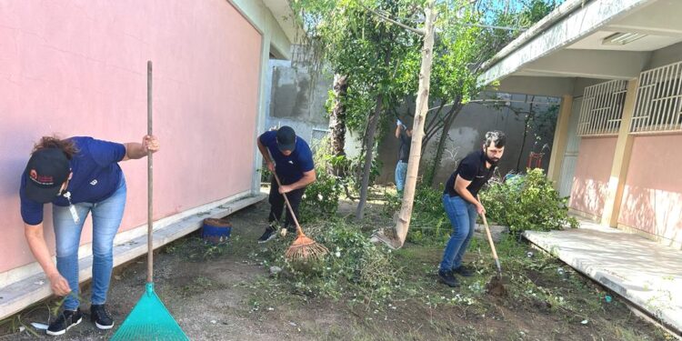 Realizan labores de limpieza en las instalaciones de la Asociación Movilize Mankind