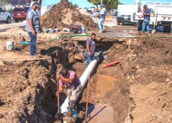 Se atendieron 254 fugas del 9 al 15 de octubre por parte del OOMSAPAS La Paz