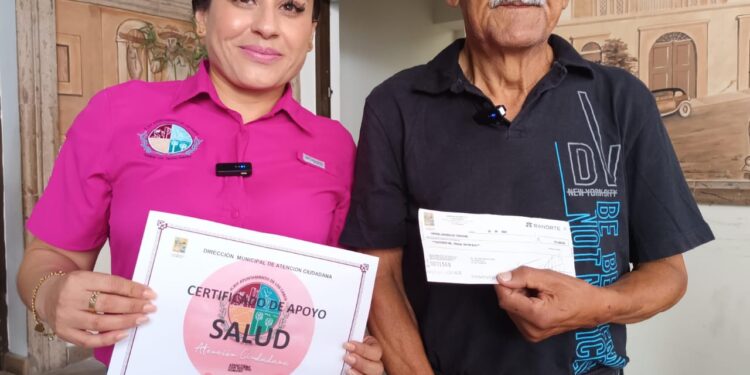 Este martes 21 de noviembre se hizo entrega de un apoyo económico al ciudadano Rafael González Toscano, por un monto de $14 mil pesos.