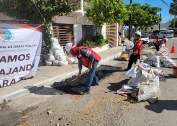 Mantenimiento y rehabilitación de vialidades en el municipio