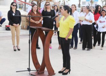 Trabajo en equipo y administración del tiempo fueron los temas que se abordaron en el curso “Profesionalizando al Servidor Público”