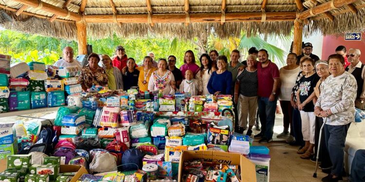 Donativo de más de 1 mil 500 artículos