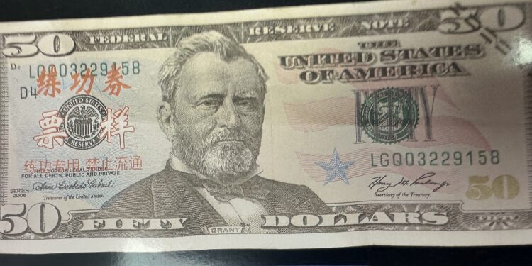 POR USO DE MONEDA FALSA FGR OBTIENE SENTENCIA CONDENATORIA CONTRA UNA PERSONA EN BCS