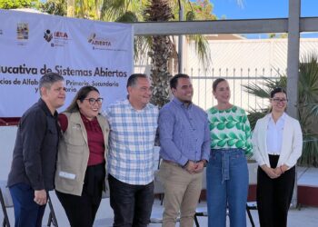 Se realizó con éxito la 1ra Feria Educativa de Sistemas Abiertos en Los Cabos