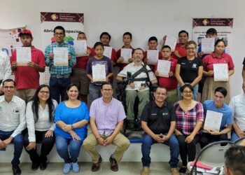 Se llevó a cabo una Jornada de Empleo en el Centro de Inclusión y Desarrollo IMDIS en Cabo San Lucas